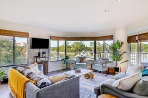 Yacht Club Villas 7542